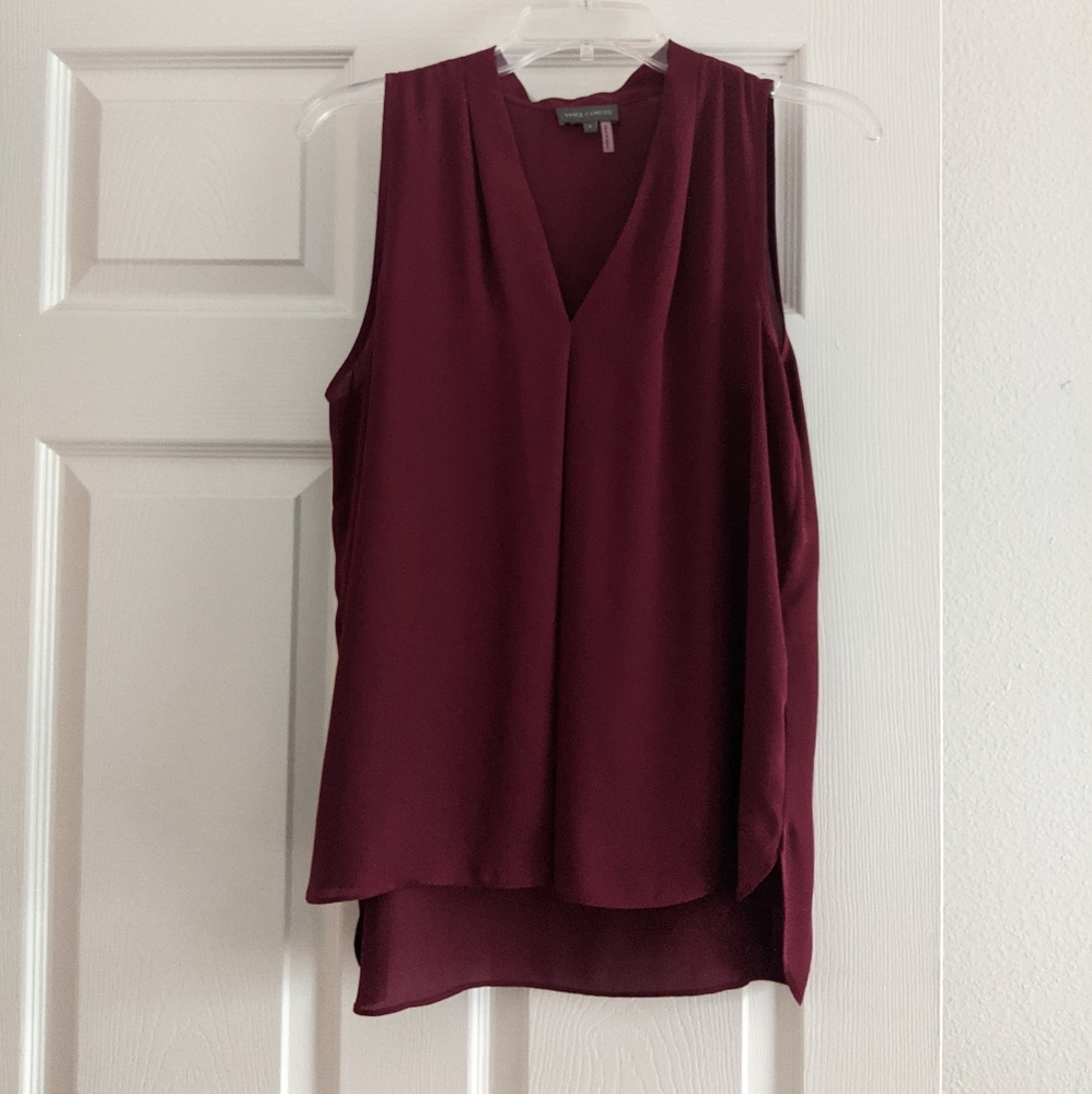 Vince Camuto Shell Tank V Neck S